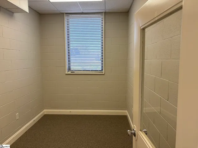 $3,000 | 3220 Wade Hampton Boulevard, Taylors, SC 29687