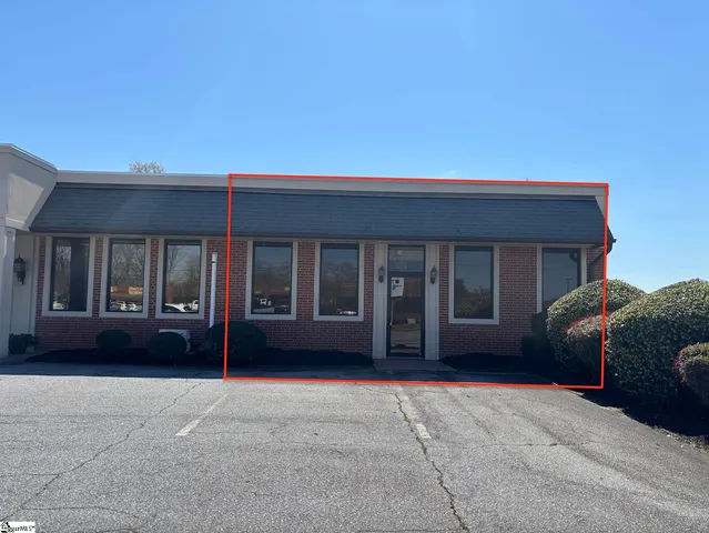 $3,000 | 3220 Wade Hampton Boulevard, Taylors, SC 29687