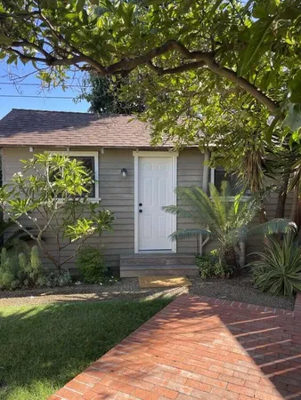 $2,200 | 1306 Chino Street, Unit 1/2, Santa Barbara, CA 93101