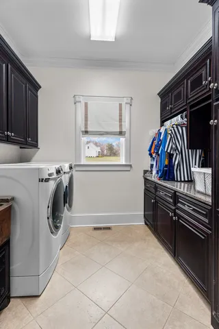 a view of a house with swimming pool