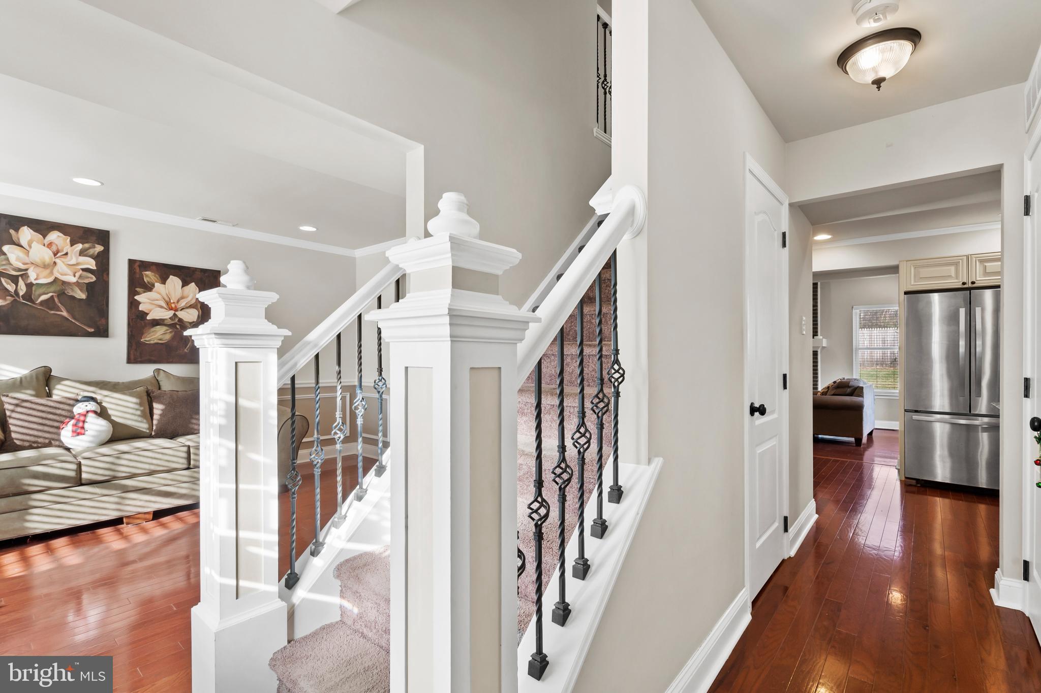 17 Alberts Way Langhorne, PA 19047 - Photo 4 of 35 a view of a livingroom with wooden floor and furniture