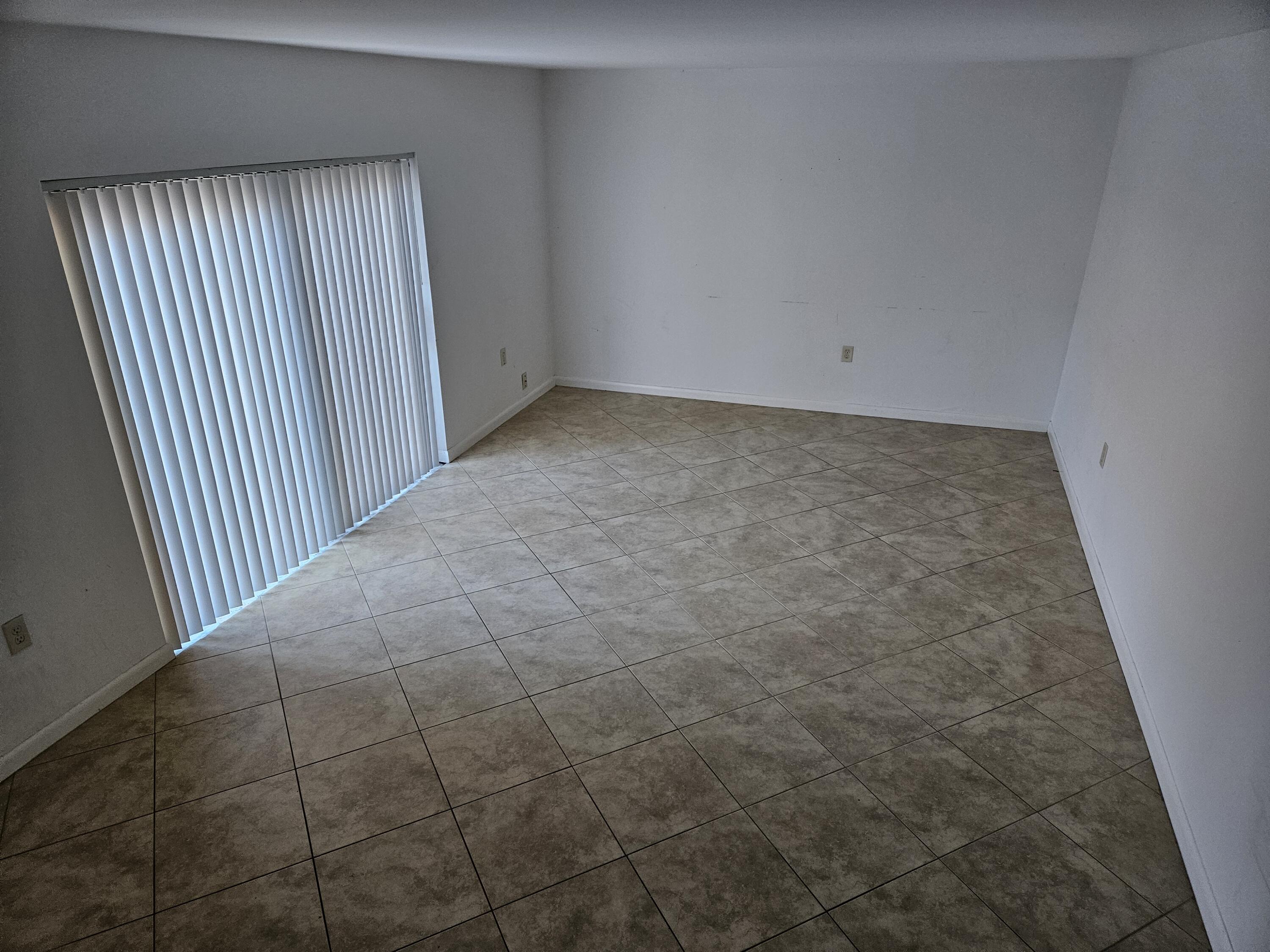 3900 County Line Road, Unit 10A Jupiter, FL 33469 - Photo 4 of 18 20240220_150027