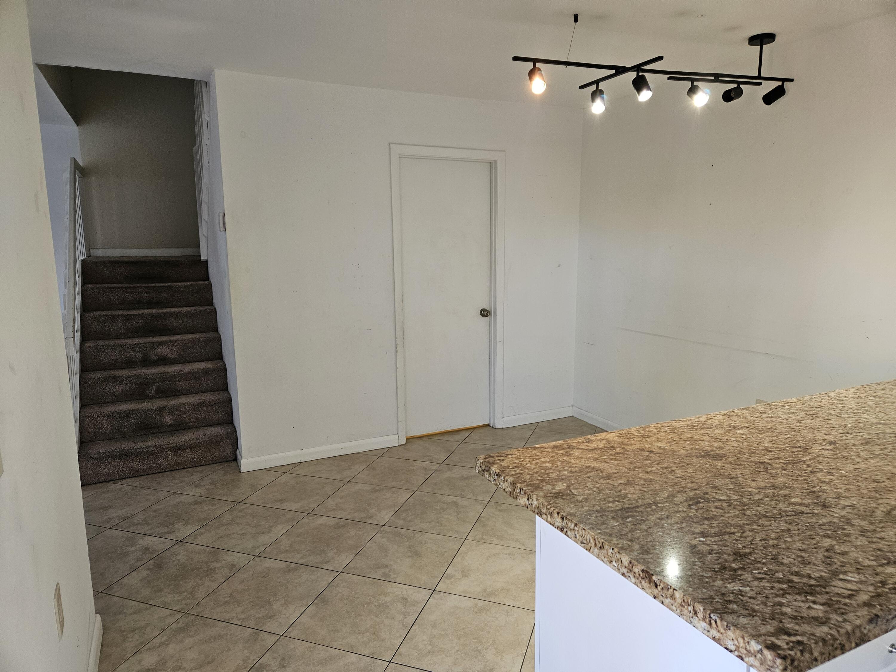 3900 County Line Road, Unit 10A Jupiter, FL 33469 - Photo 7 of 18 20240220_145808