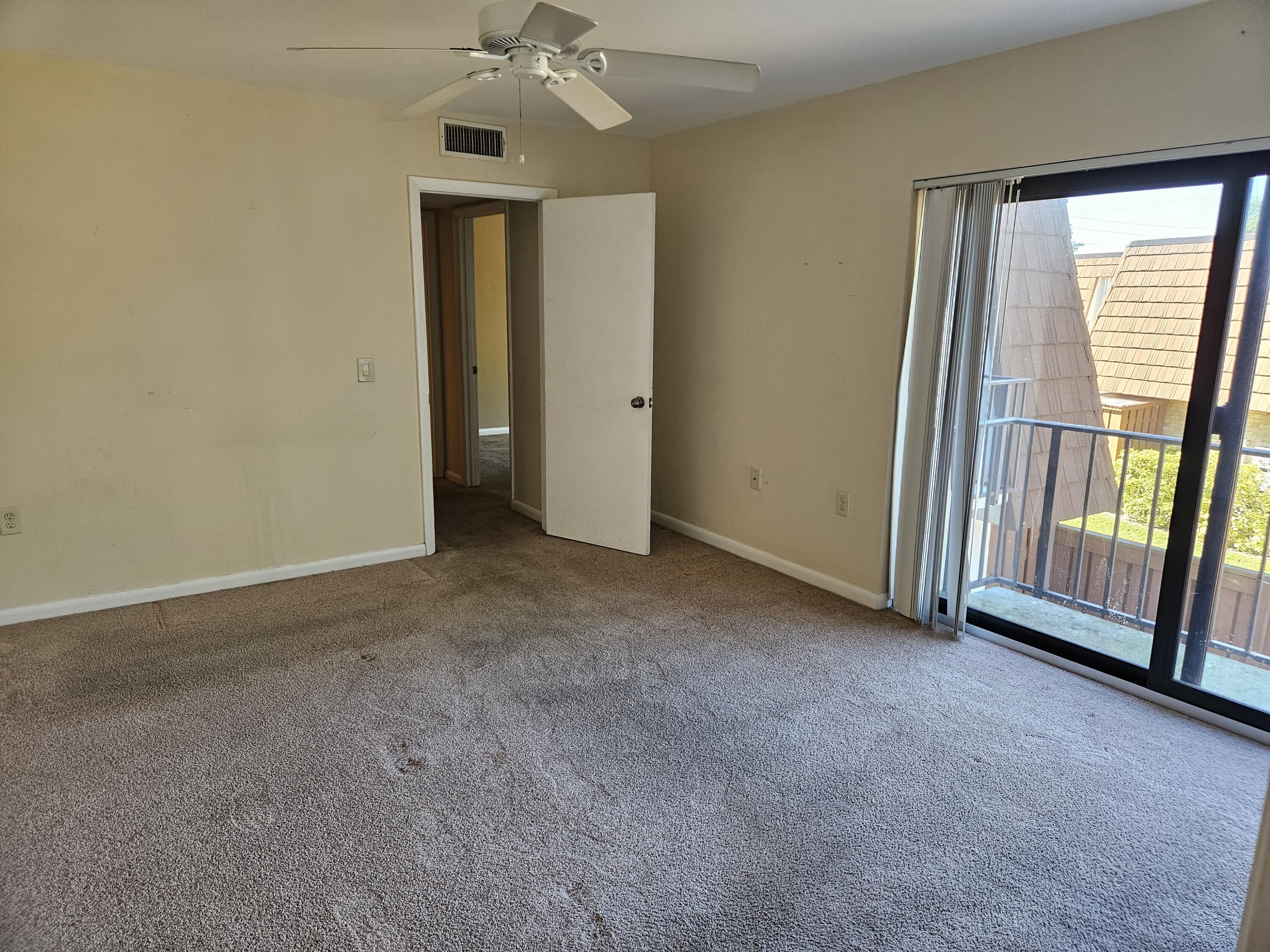 3900 County Line Road, Unit 10A Jupiter, FL 33469 - Photo 8 of 18 20240220_151530