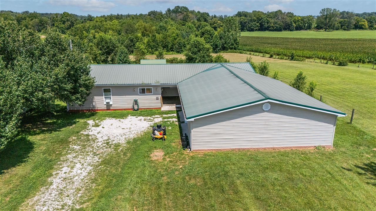 860 Howser Road Smiths Grove, KY 42171 - Photo 3 of 29 Gallery Image 3
