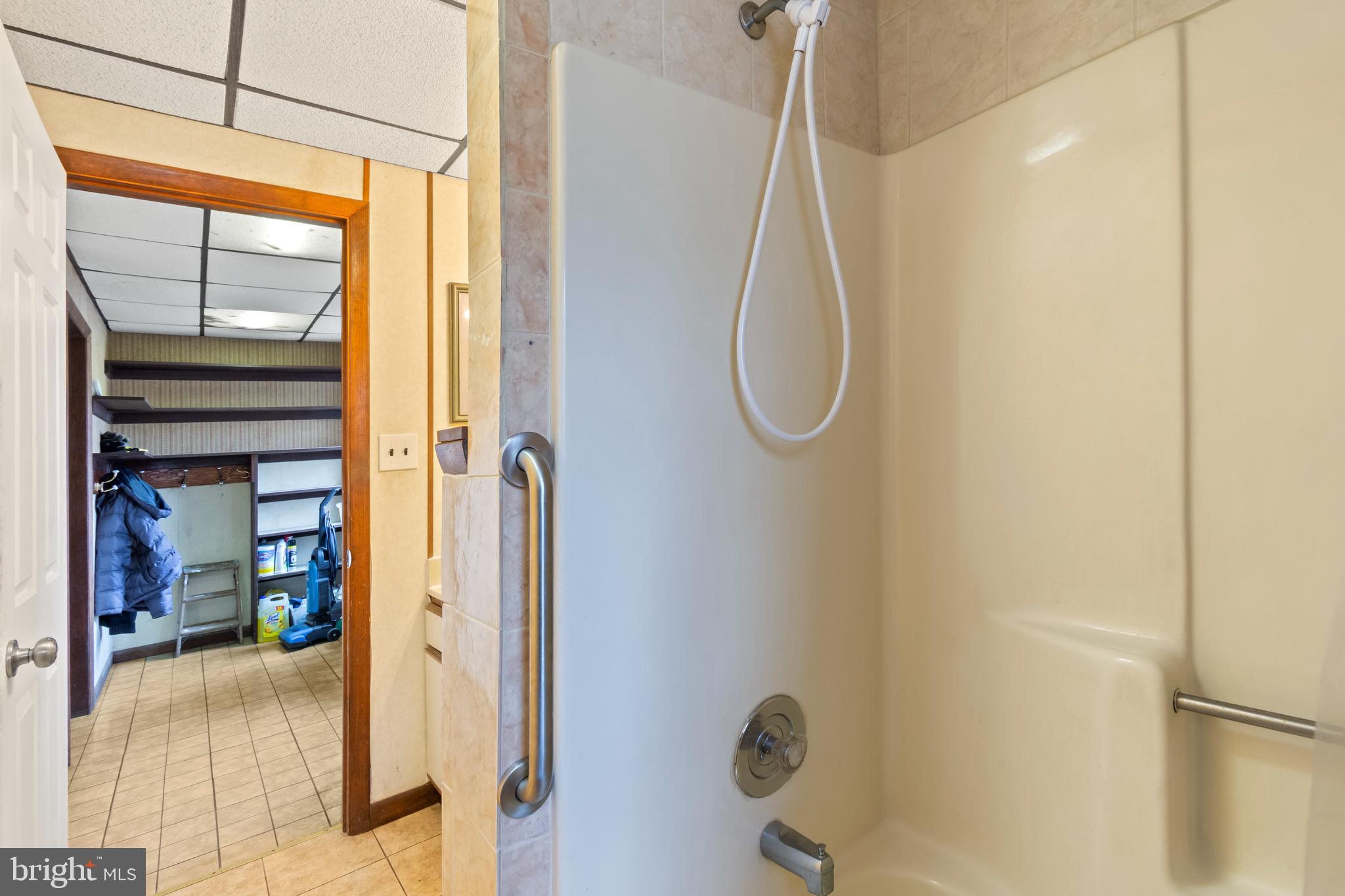 4047 Ridge Road Westminster, MD 21157 - Photo 19 of 112 a bathroom with a shower