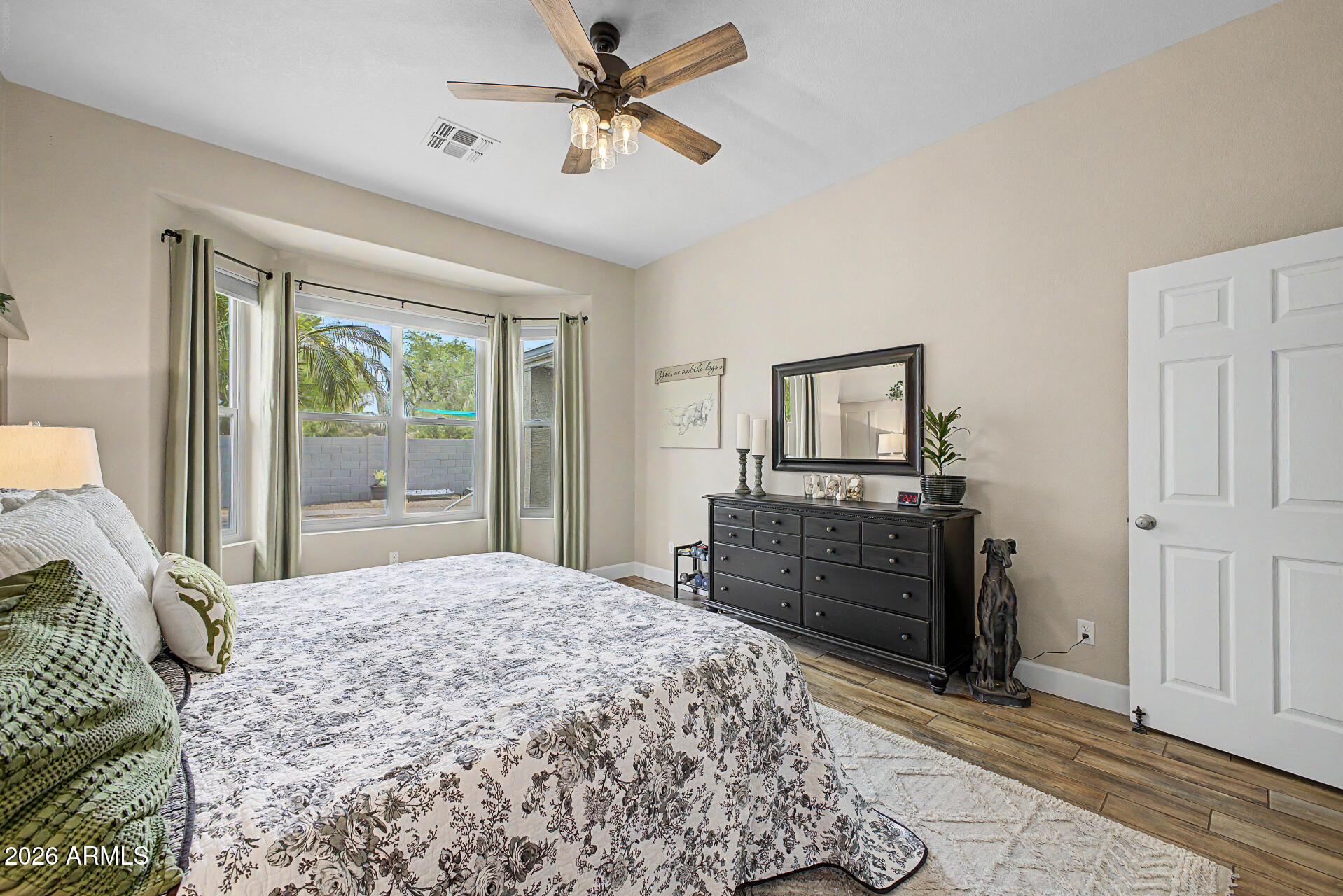 106 East Smoke Tree Road Gilbert, AZ 85296 - Photo 14 of 27 17 - Smoke Tree