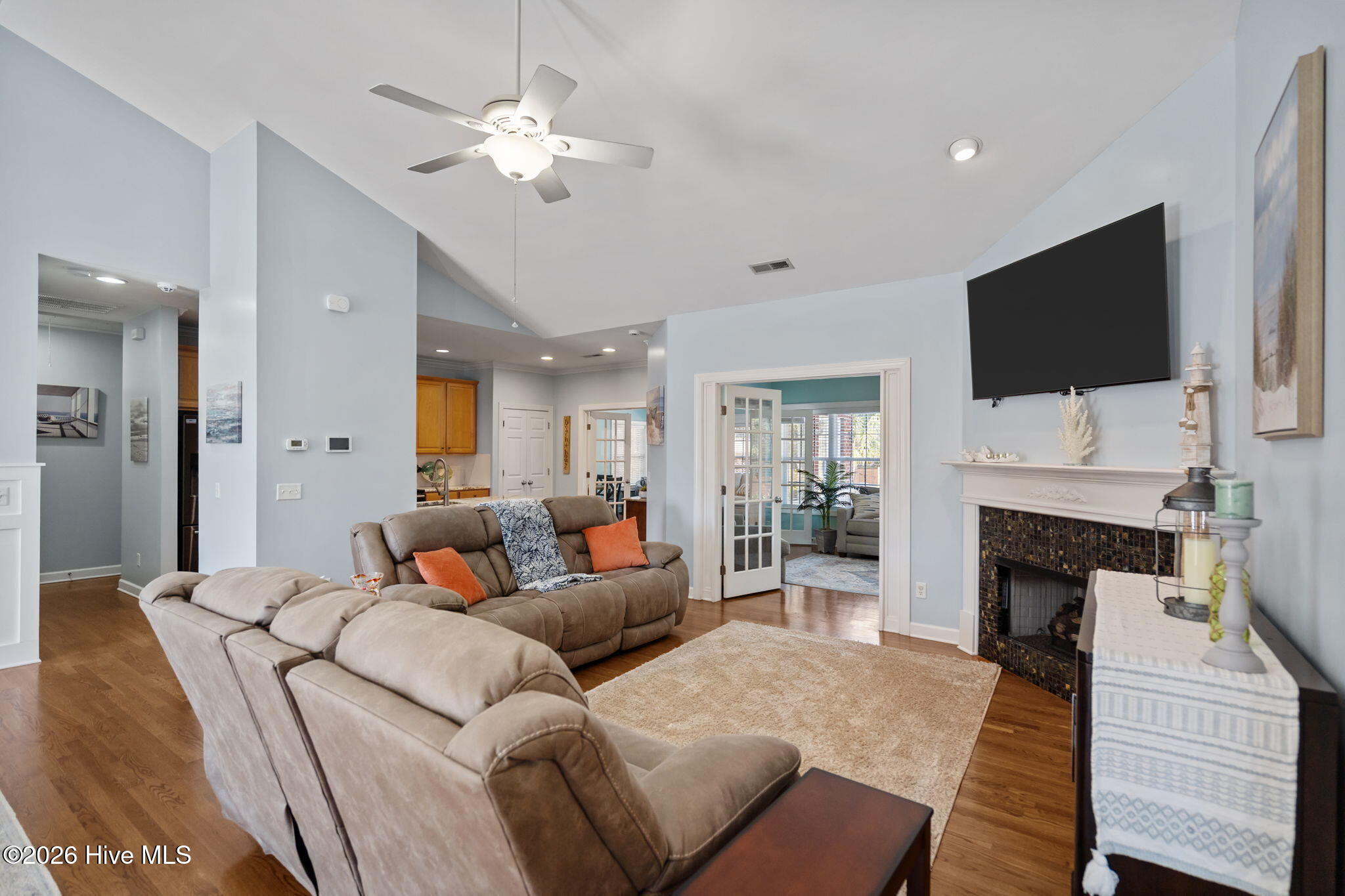 1148 Rivage Promenade Wilmington, NC 28412 - Photo 11 of 65 Living Room