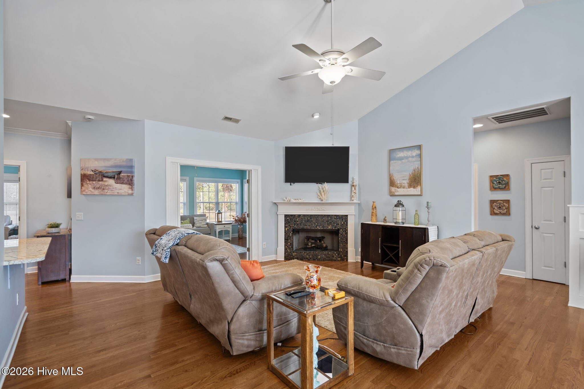 1148 Rivage Promenade Wilmington, NC 28412 - Photo 10 of 65 Living Room