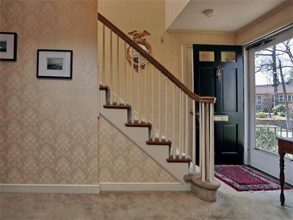 47 Windemere Road Wellesley, MA 02481 - Photo 10 of 21