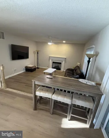 $3,700 | 90 Atlantis Avenue, Manahawkin, NJ 08050