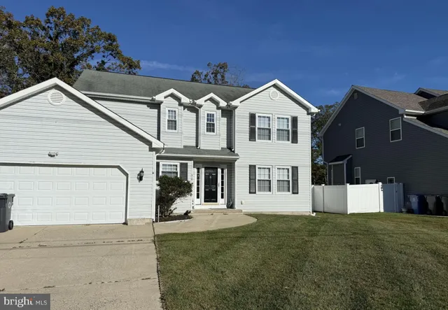 $3,700 | 90 Atlantis Avenue, Manahawkin, NJ 08050