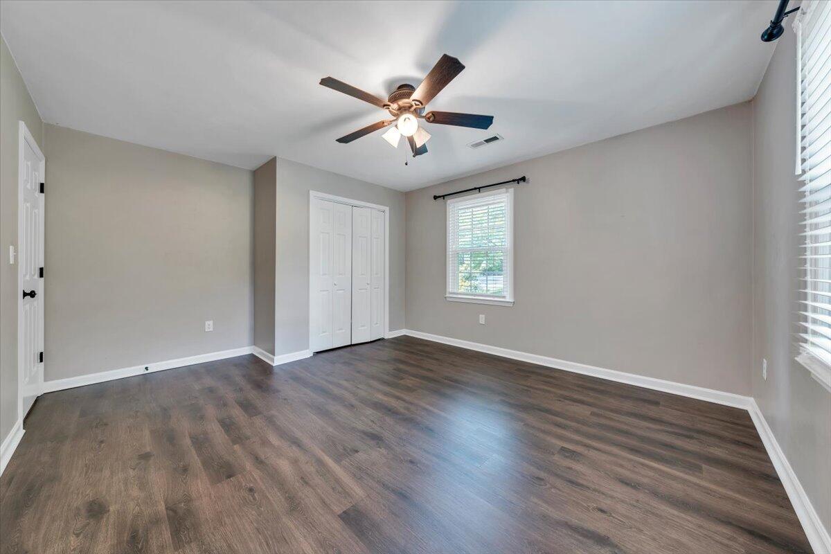 2704 Summit Ridge Road Northeast Roanoke, VA 24012 - Photo 41 of 82 41-MIB04113