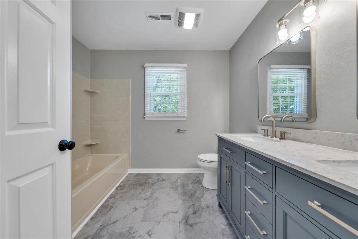 2704 Summit Ridge Road Northeast Roanoke, VA 24012 - Photo 44 of 82 44-MIB04104