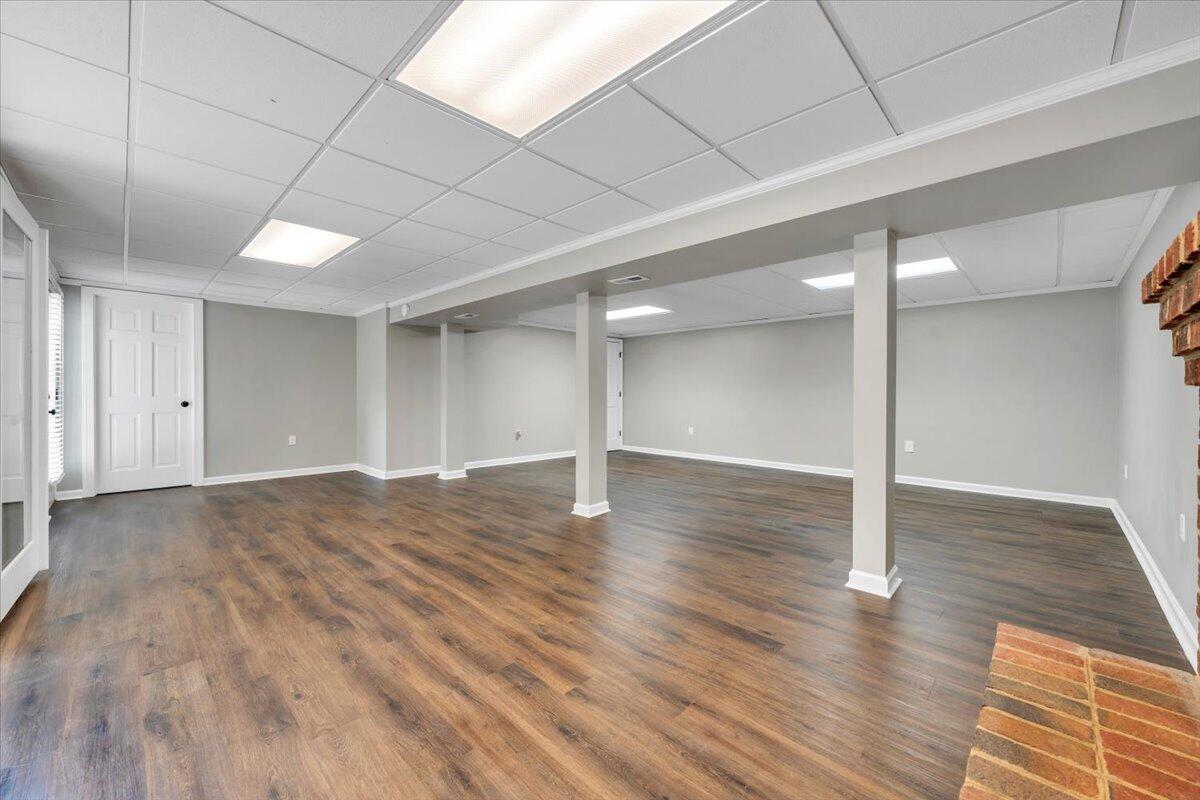 2704 Summit Ridge Road Northeast Roanoke, VA 24012 - Photo 51 of 82 51-MIB04146