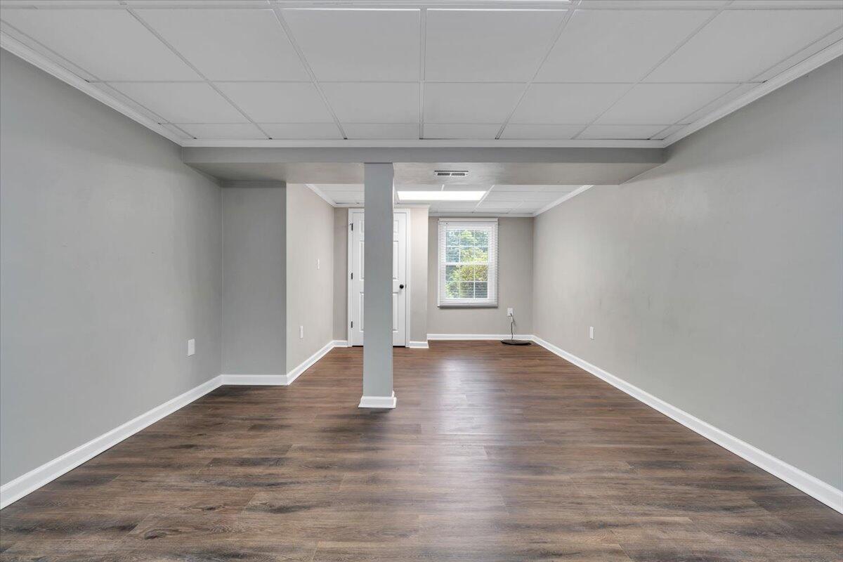 2704 Summit Ridge Road Northeast Roanoke, VA 24012 - Photo 53 of 82 53-MIB04119