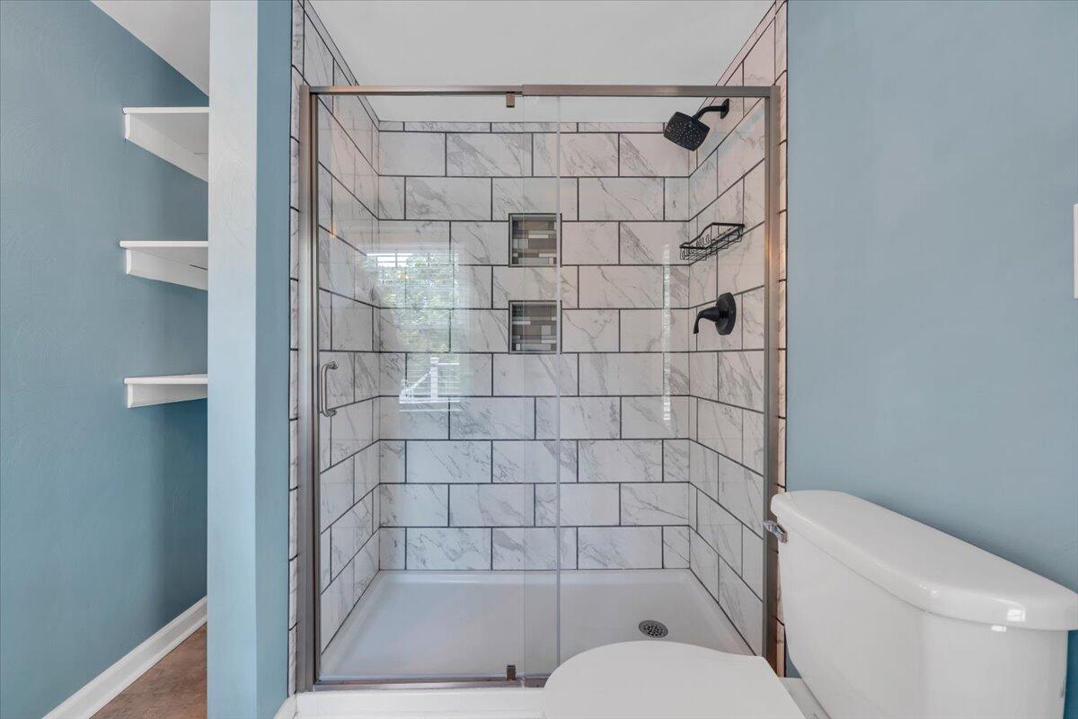 2704 Summit Ridge Road Northeast Roanoke, VA 24012 - Photo 58 of 82 58-MIB04167