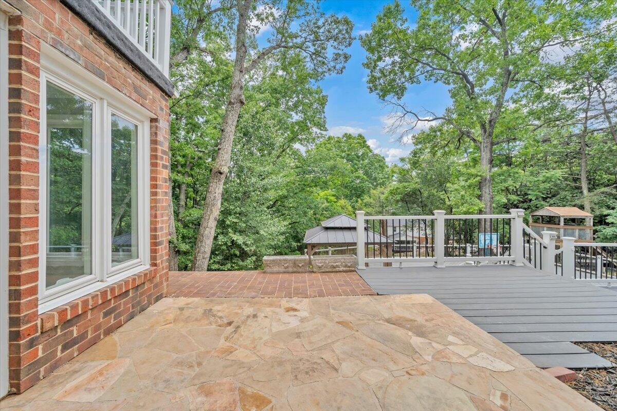2704 Summit Ridge Road Northeast Roanoke, VA 24012 - Photo 63 of 82 63-MIB04170