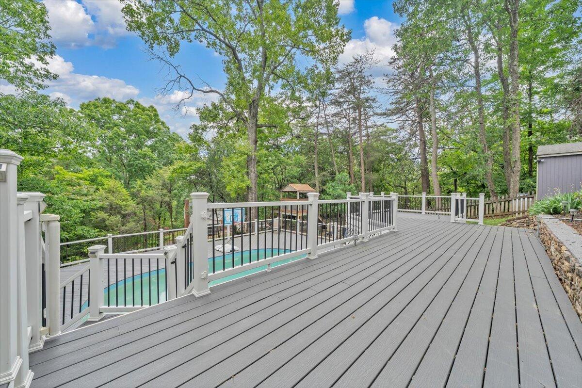 2704 Summit Ridge Road Northeast Roanoke, VA 24012 - Photo 67 of 82 67-MIB04182