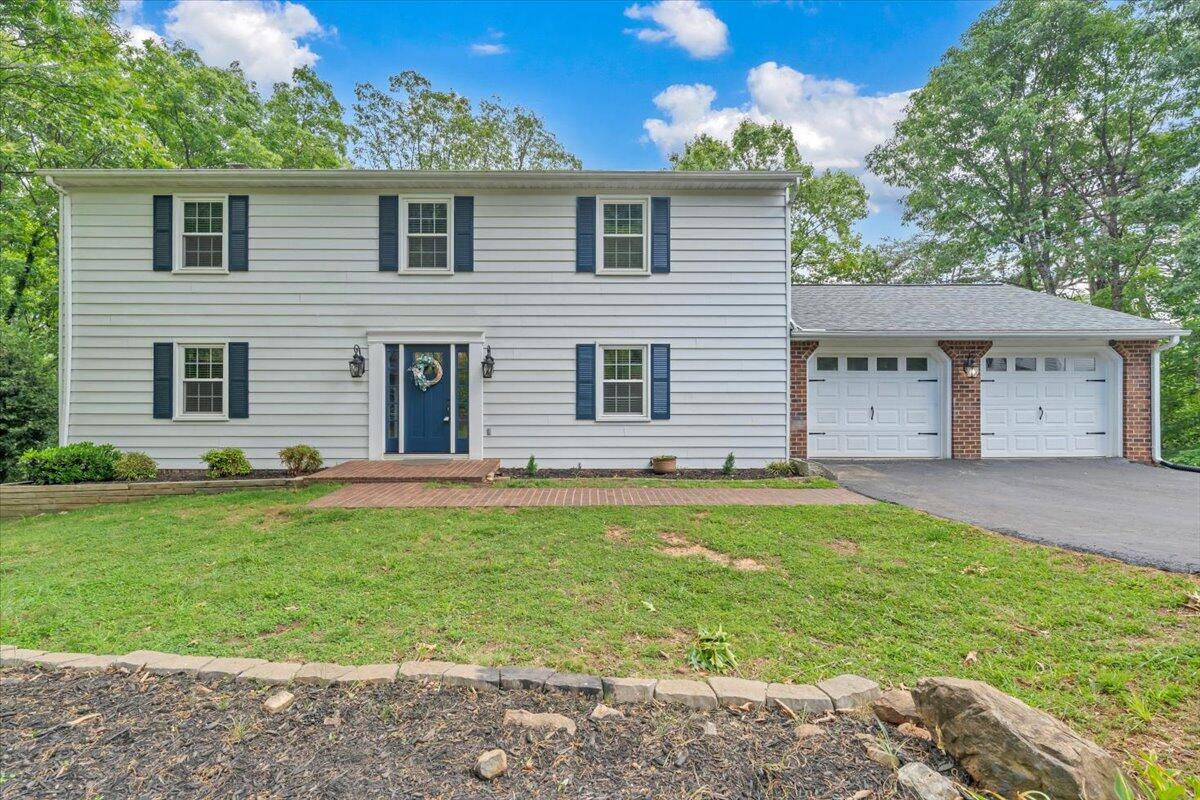2704 Summit Ridge Road Northeast Roanoke, VA 24012 - Photo 76 of 82 76-MIB04218