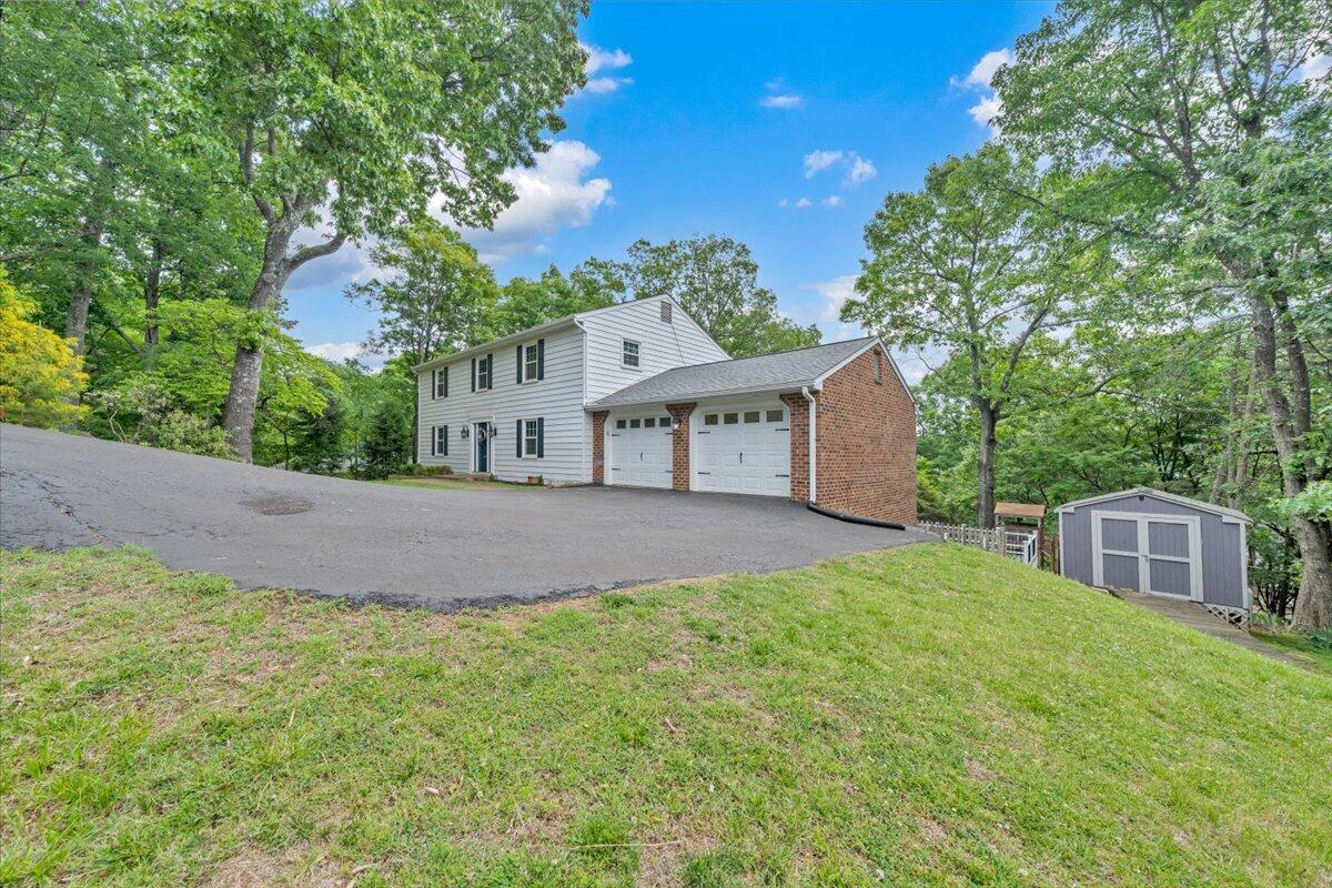2704 Summit Ridge Road Northeast Roanoke, VA 24012 - Photo 78 of 82 78-MIB04209