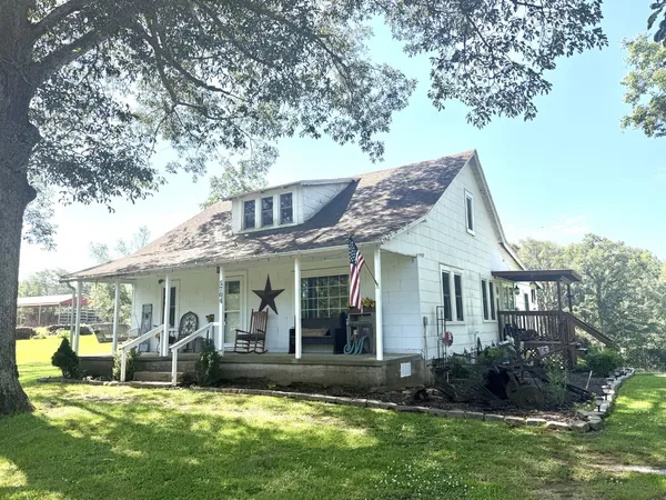 $225,000 | 5704 Marion Road, Metropolis, IL 62960