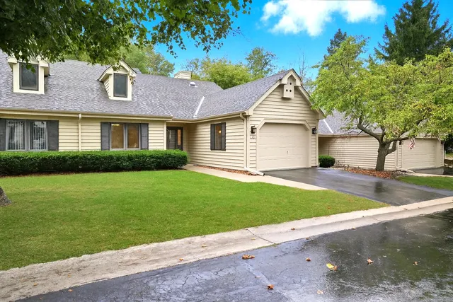 $289,900 | 5445 Wild Cherry Circle, Greendale, WI 53129