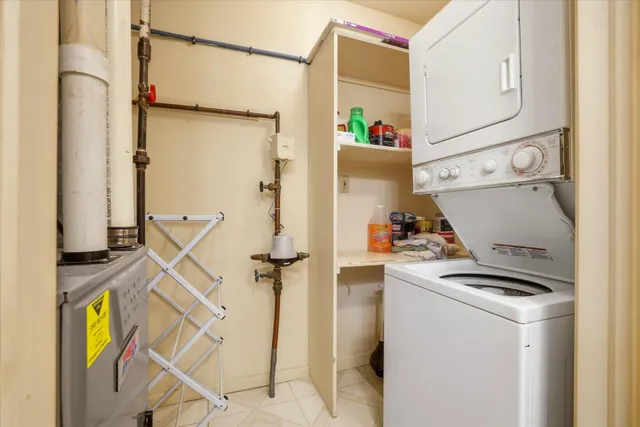 $289,900 | 5445 Wild Cherry Circle, Greendale, WI 53129