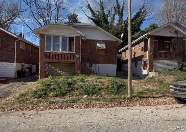 $25,000 | 8339 Eton Place, Jennings, MO 63136