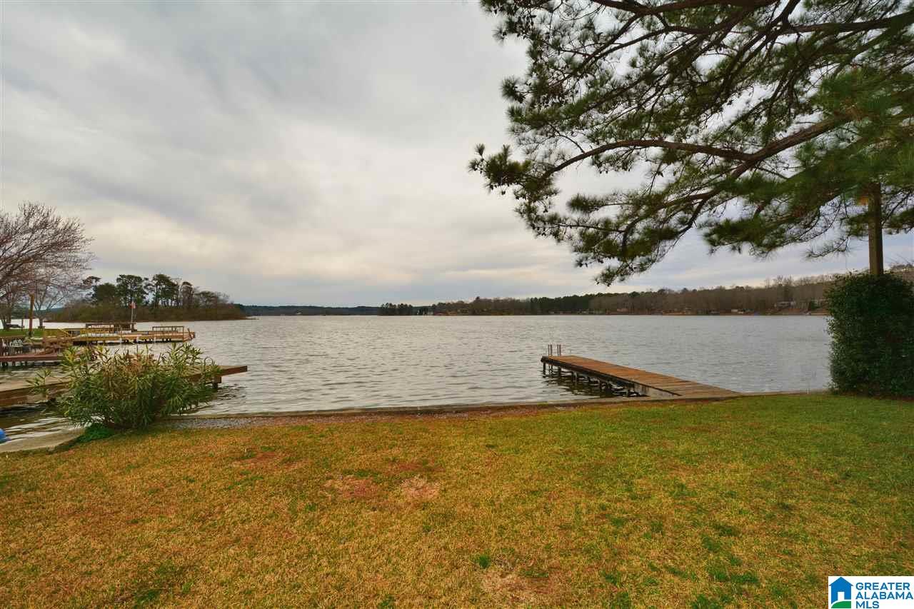 110 Spring Drive Shelby, AL 35143 - Photo 4 of 40