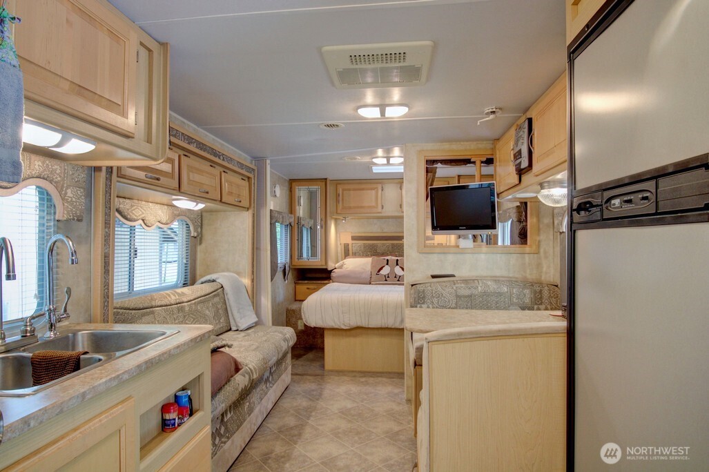 71-2 Wilderness Way Deming, WA 98244 - Photo 27 of 40