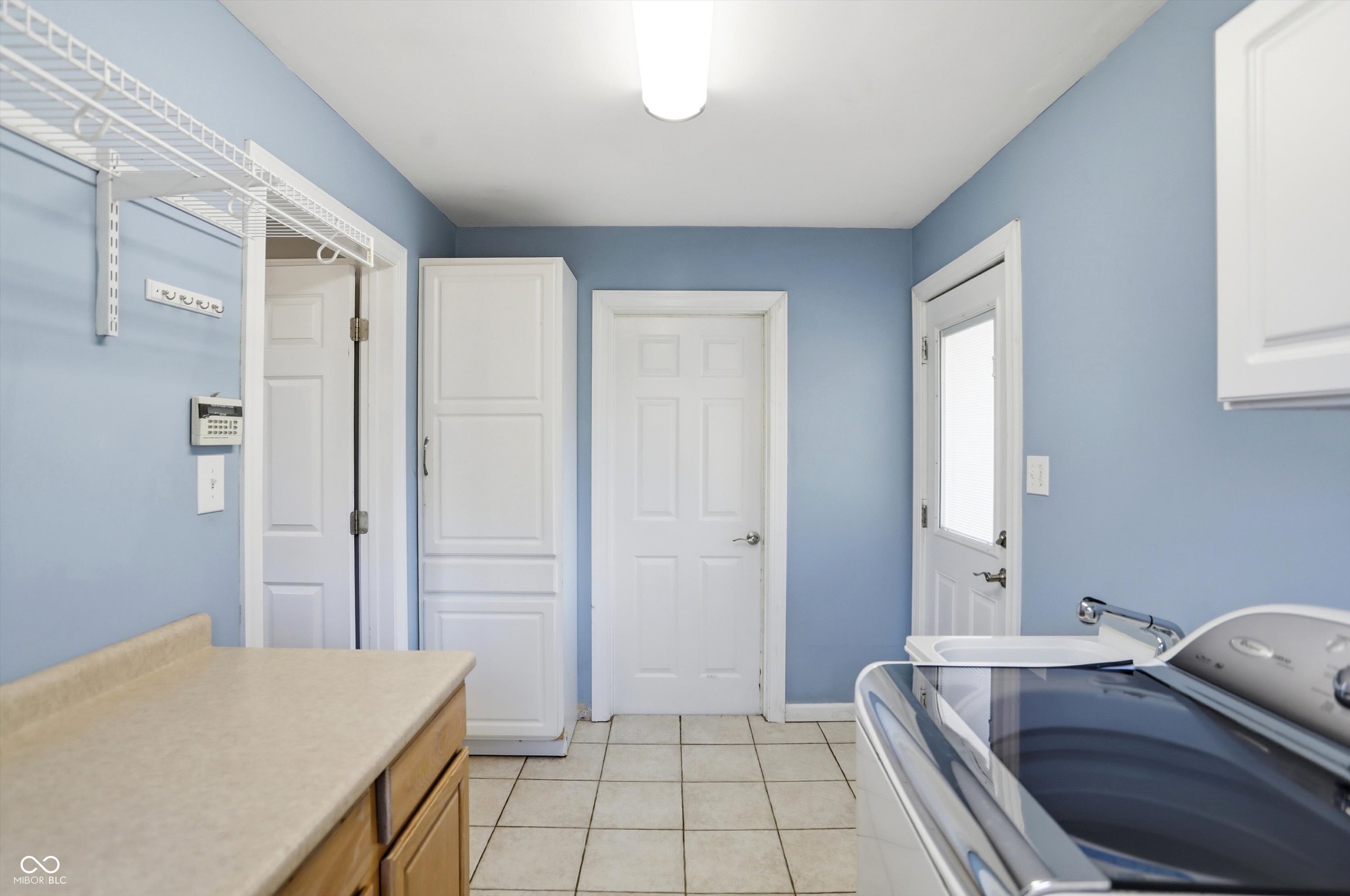 7026 Spring Mill Road Indianapolis, IN 46260 - Photo 26 of 48