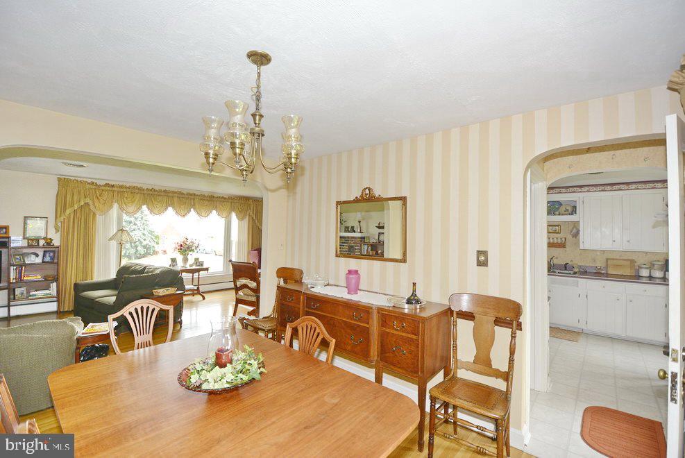 132 Shorbs Hill Road Hanover, PA 17331 - Photo 8 of 36 Gallery Image 8