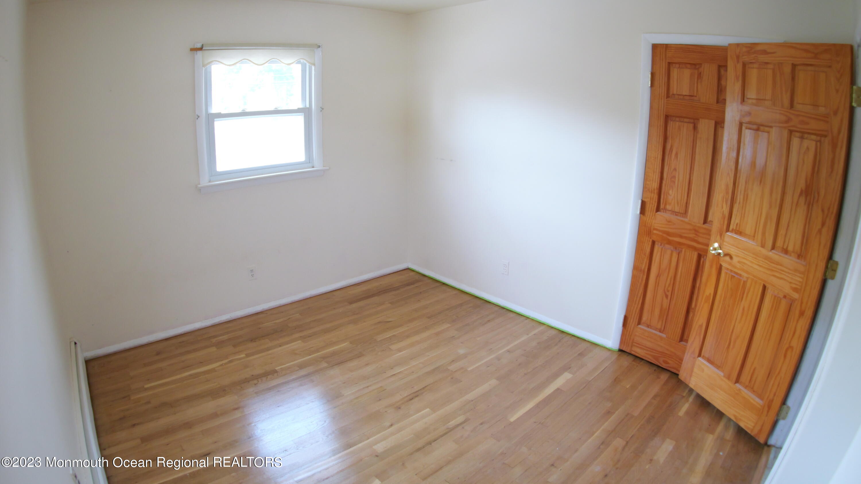 213 Pine Tree Drive Brick, NJ 08723 - Photo 14 of 35 P1000961