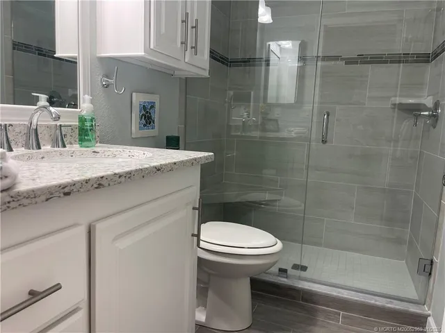 $5,000 | 118 Northeast Bay Drive, Jensen Beach, FL 34957