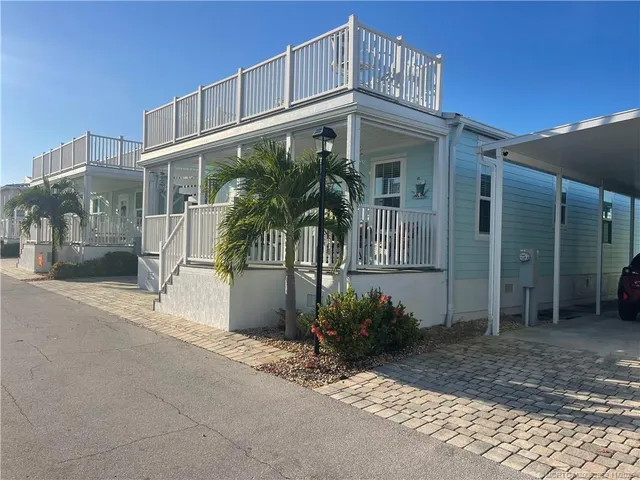$5,000 | 118 Northeast Bay Drive, Jensen Beach, FL 34957