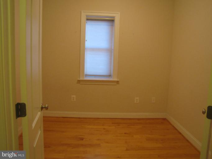 1740 18th Street Northwest, Unit 104 Washington, DC 20009 - Photo 4 of 13 a view of a small space