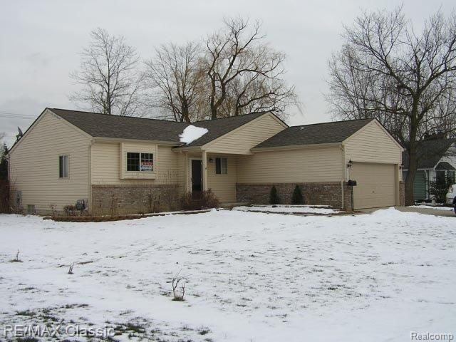 5690 Henry Ruff Road Garden City, MI 48135 - Photo 2 of 16 FRONT