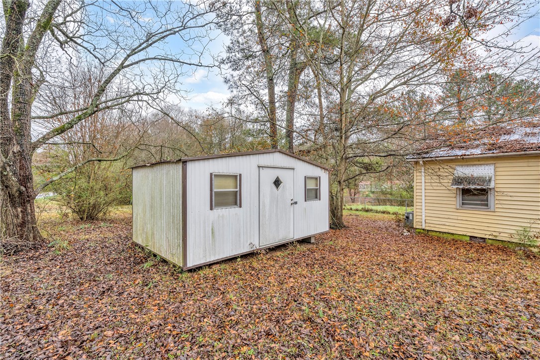 708 Hayes Road Anderson, SC 29624 - Photo 8 of 15
