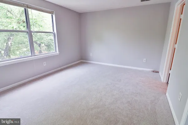 $2,050 | 12902 Churchill Ridge Circle, Unit 28, Germantown, MD 20874