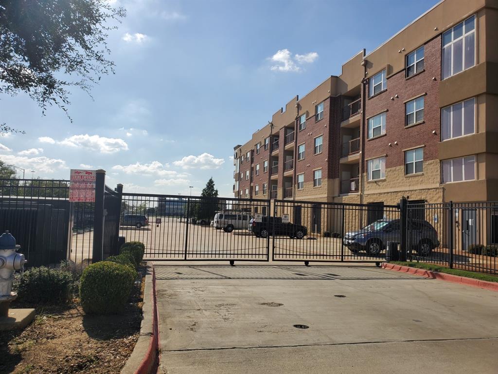 1100 West Trinity Mills Road, Unit 3032 Carrollton, TX 75006 - Photo 19 of 31 a view of a large building