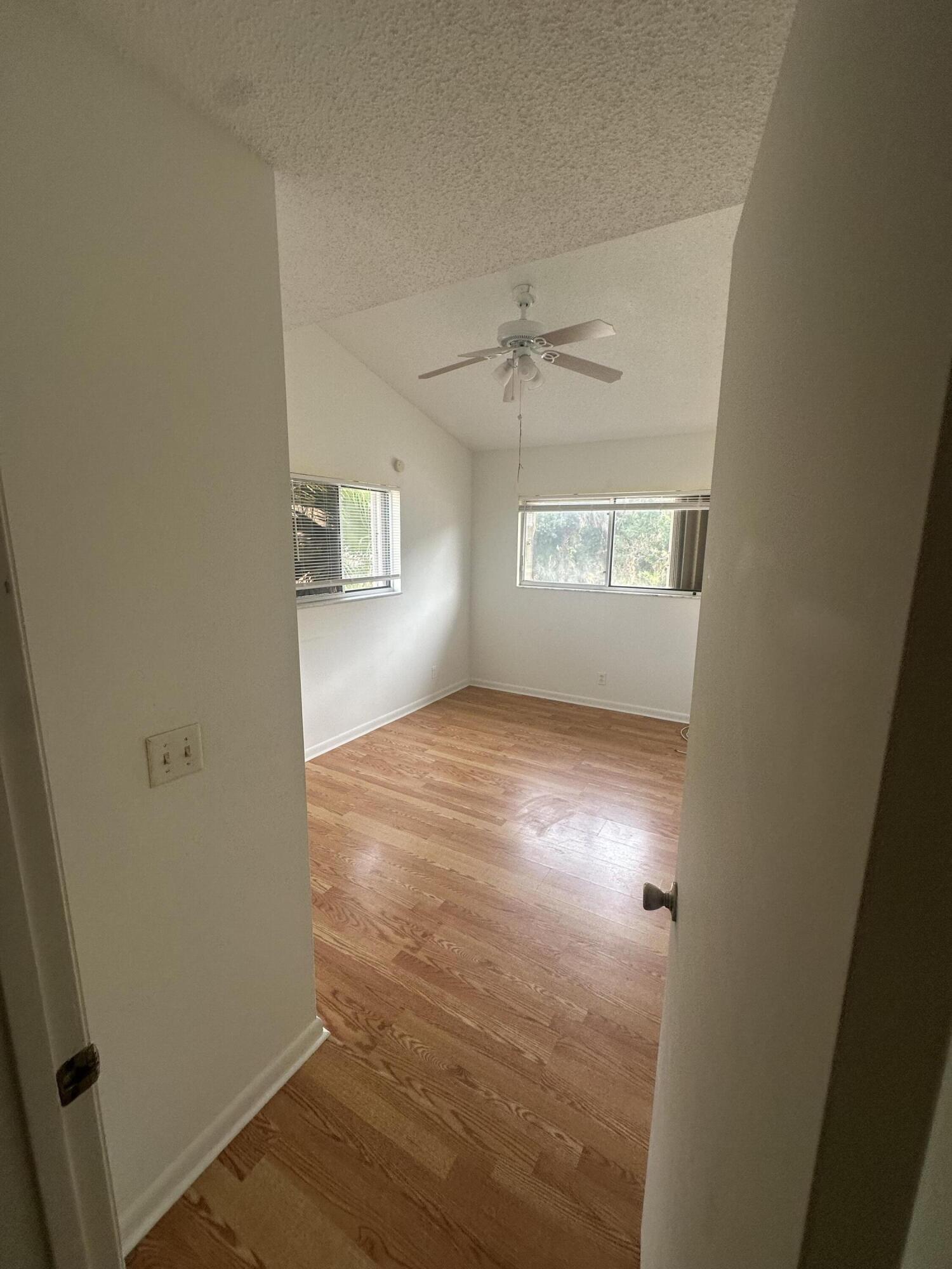 65 Maplecrest Circle Jupiter, FL 33458 - Photo 28 of 31 IMG_4297