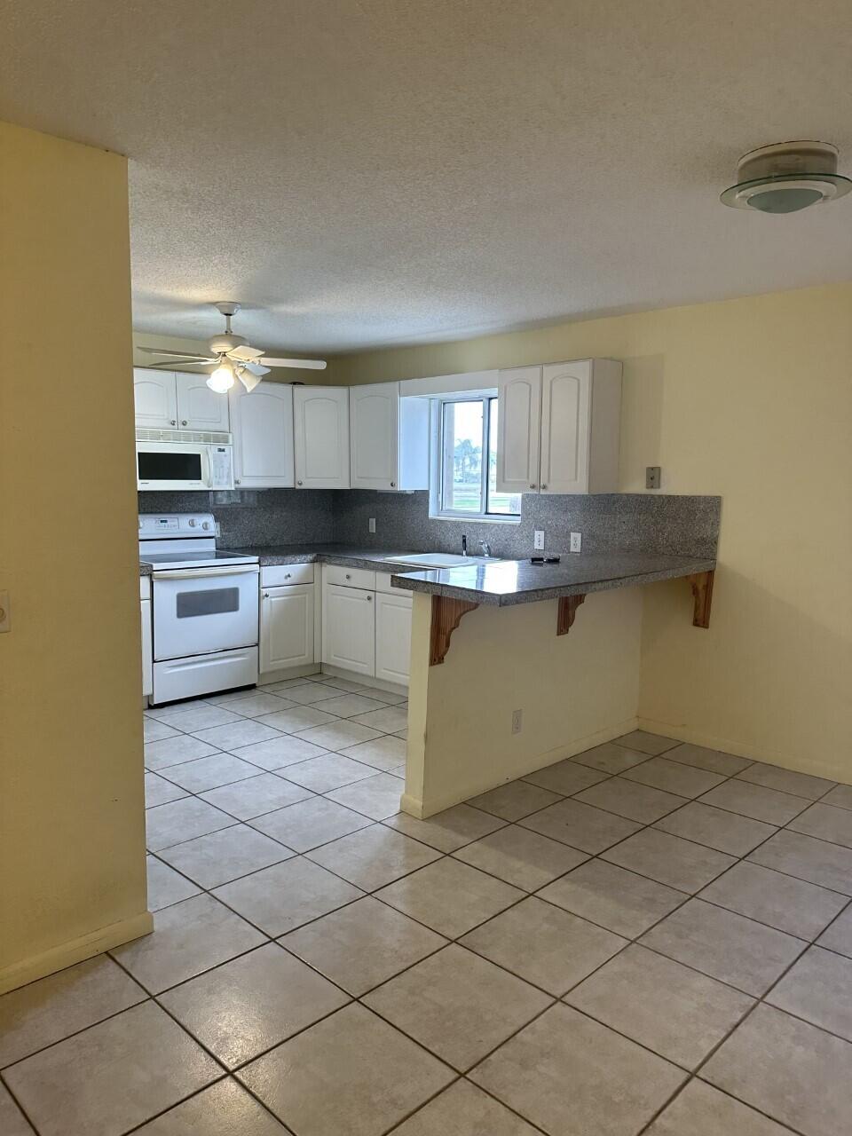 65 Maplecrest Circle Jupiter, FL 33458 - Photo 8 of 31 65maplecrest