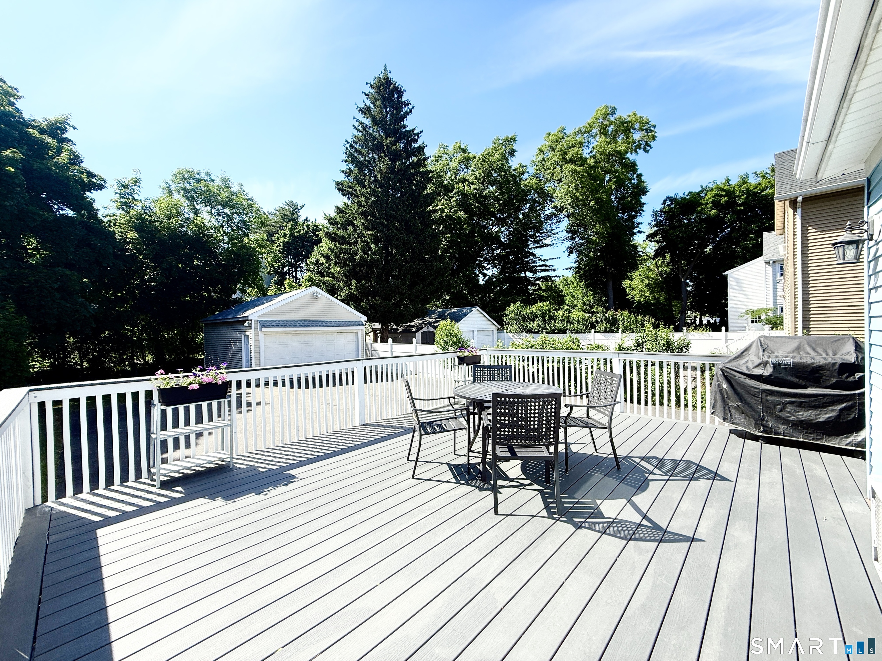 120 Culloden Road Stamford, CT 06902 - Photo 25 of 31
