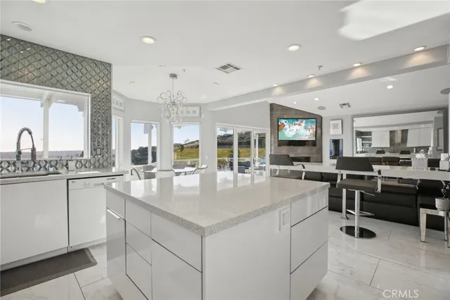 $3,999,000 | 3 Via Pasa, San Clemente, CA 92673