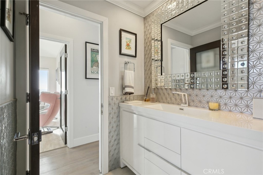 3 Via Pasa San Clemente, CA 92673 - Photo 37 of 55 a bathroom with a sink and a mirror