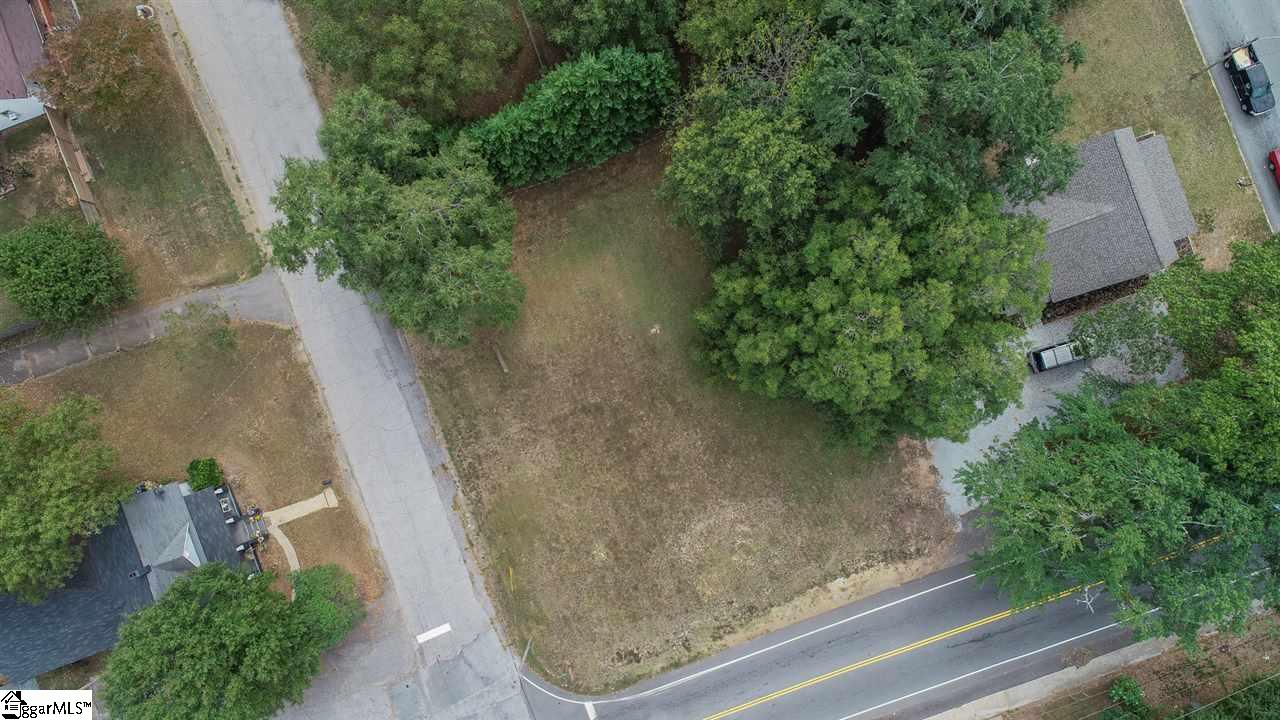400 Blue Ridge Street Easley, SC 29640 - Photo 7 of 7 Gallery Image 7
