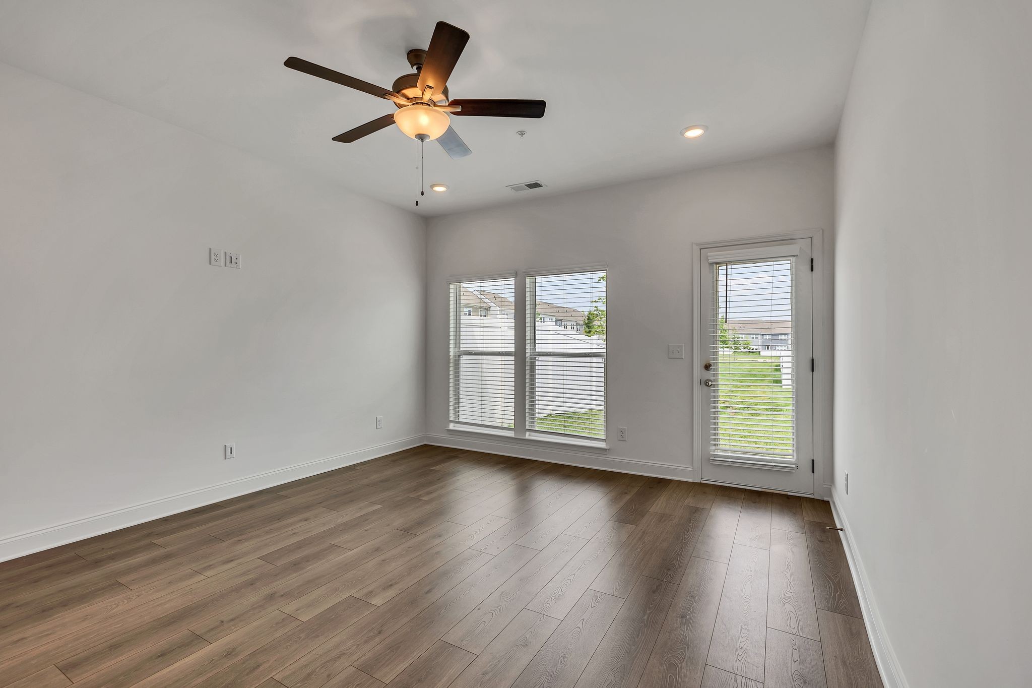 1172 Short Street Spring Hill, TN 37174 - Photo 13 of 41 Gallery Image 13