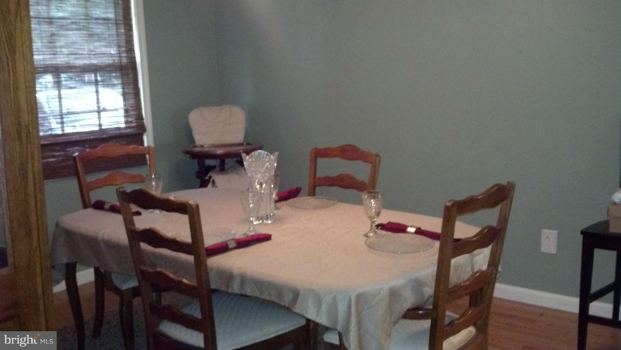 13717 Beret Place Silver Spring, MD 20906 - Photo 4 of 10 Dining Room
