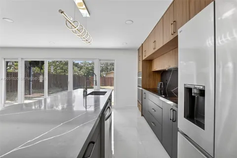 $1,199,000 | 4801 Tyler Street, Hollywood, FL 33021
